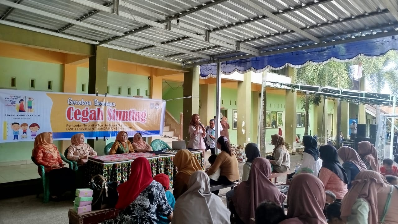 Gerakan Bersama Cegah Stunting, Dharma Wanita Persatuan Kabupaten Lombok Tengah Gelar Sosialisasi da